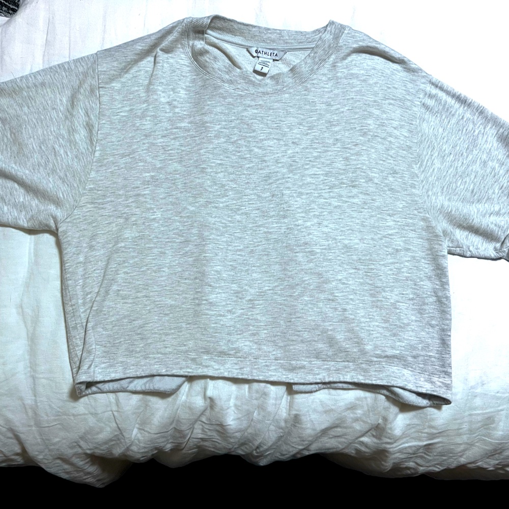 Short sleeve sweatshirt